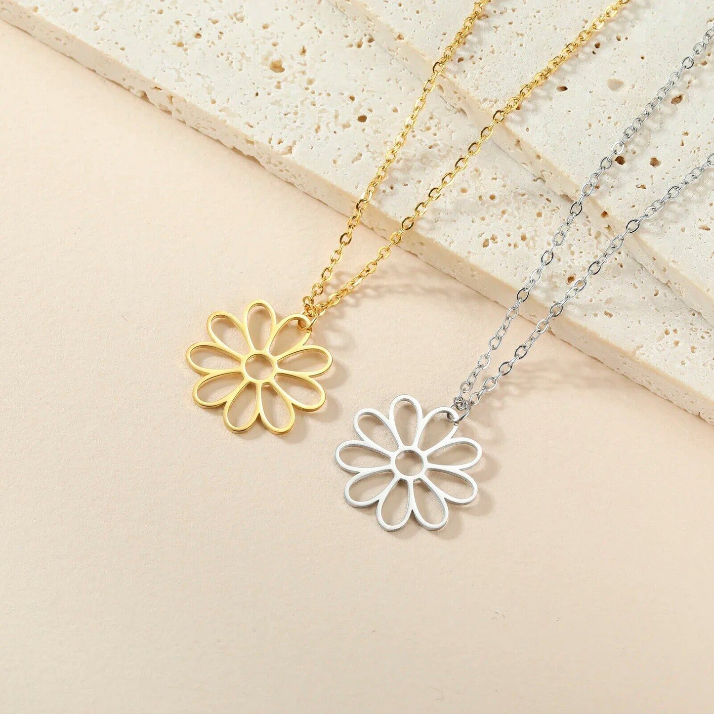 Flower Pendant Necklace