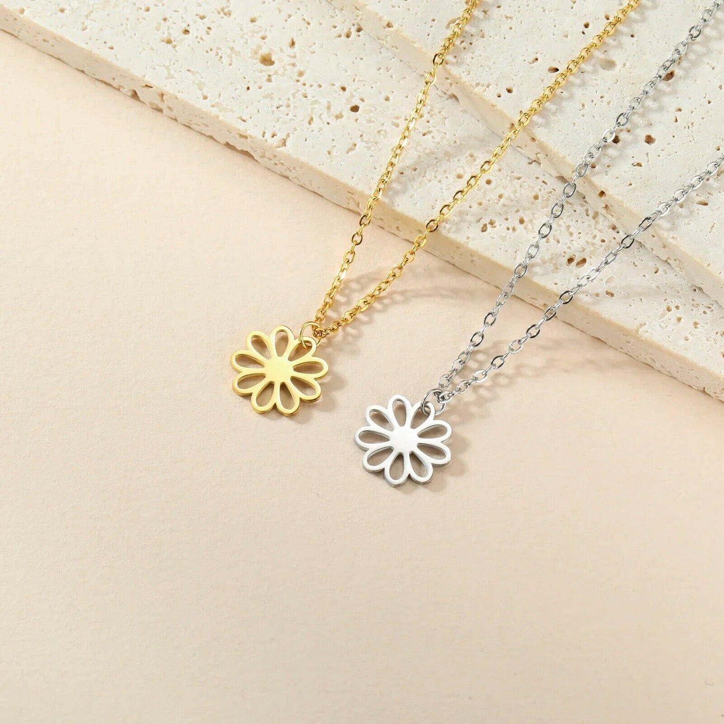 Flower Pendant Necklace